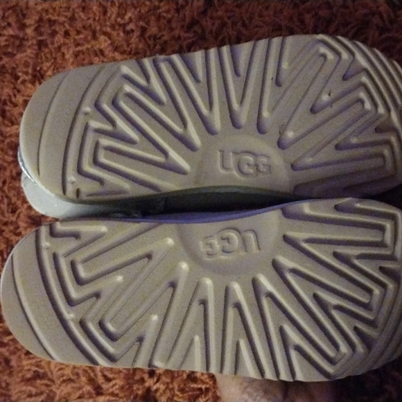 UGG shimmer boots - Picture 5 of 5